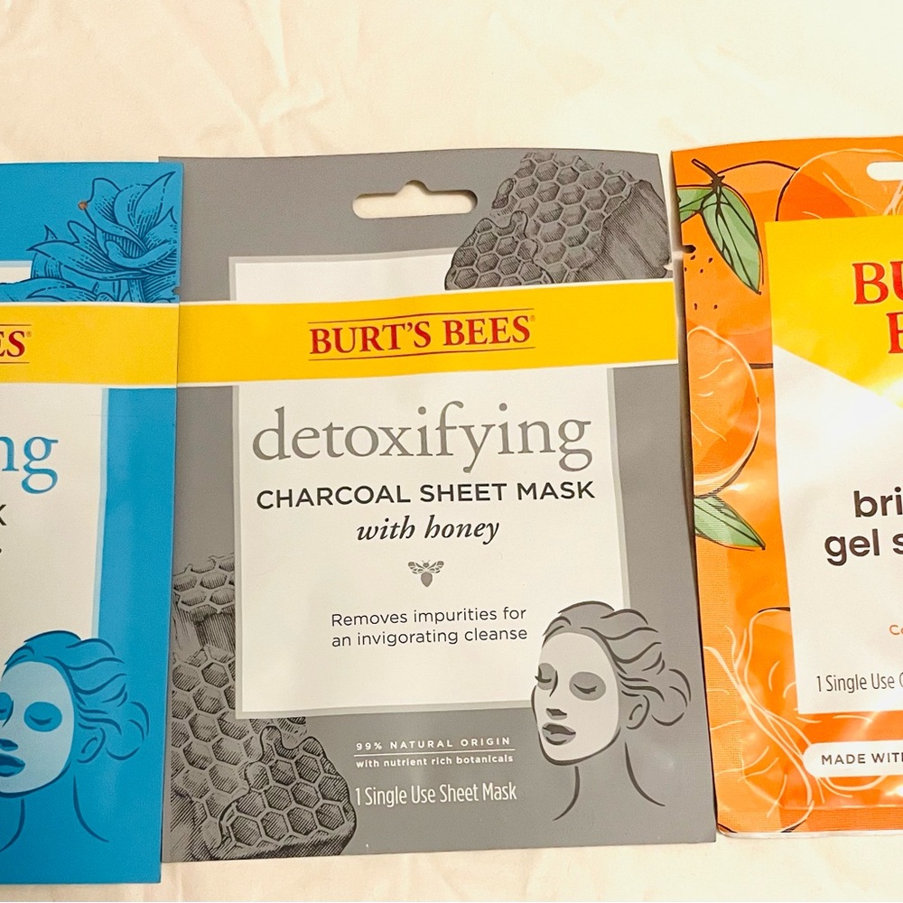 Burt's Bees Detoxifying Charcoal Sheet Mask - Gray and Yellow